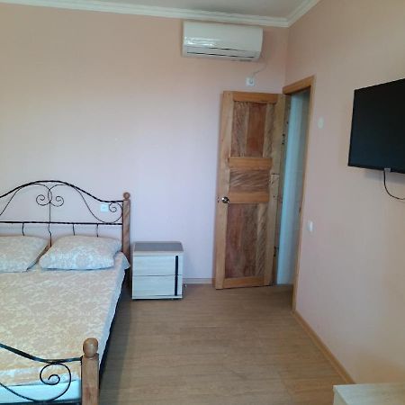 Inzhir Guest House New Athos Esterno foto