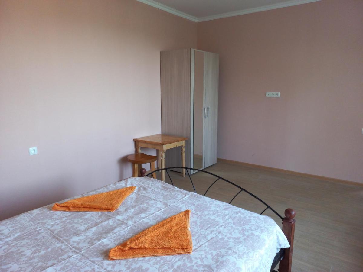 Inzhir Guest House New Athos Esterno foto