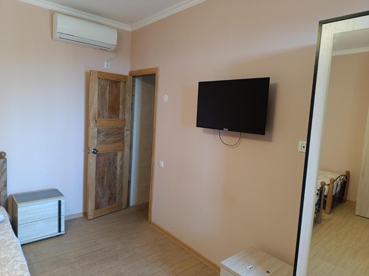 Inzhir Guest House New Athos Esterno foto