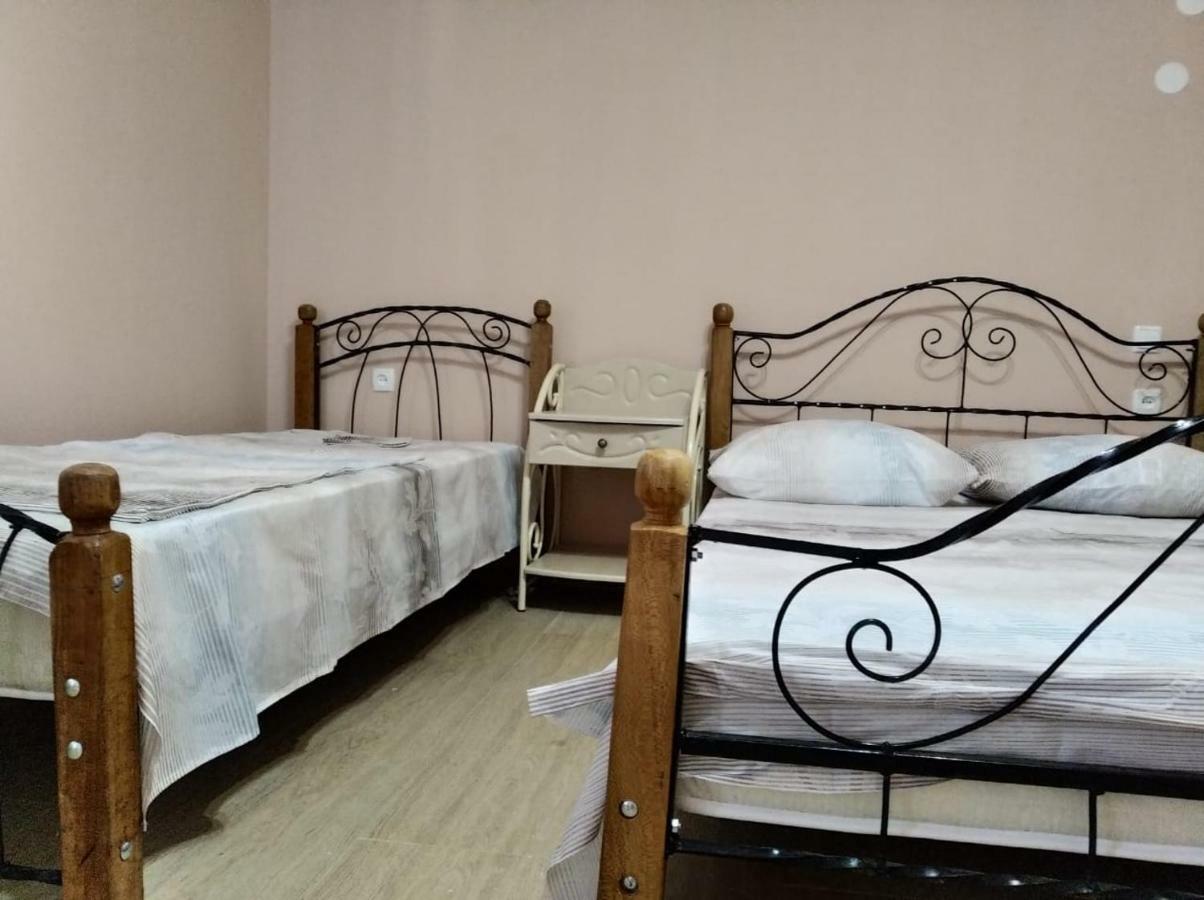 Inzhir Guest House New Athos Esterno foto